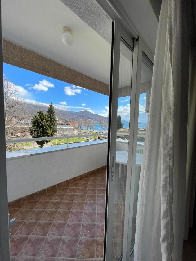 Hana Apartment Ohrid Buitenkant foto