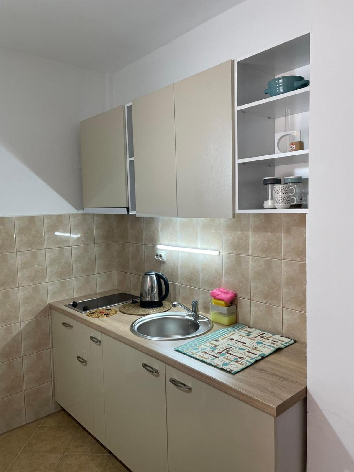 Hana Apartment Ohrid Buitenkant foto